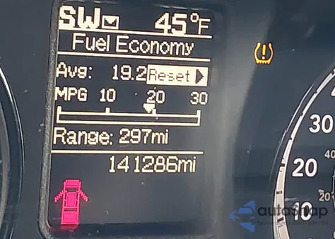 2018 Ram 1500 Express 4X4 6'4 Box from USA, damaged, VIN 1C6RR7FGXJS264558